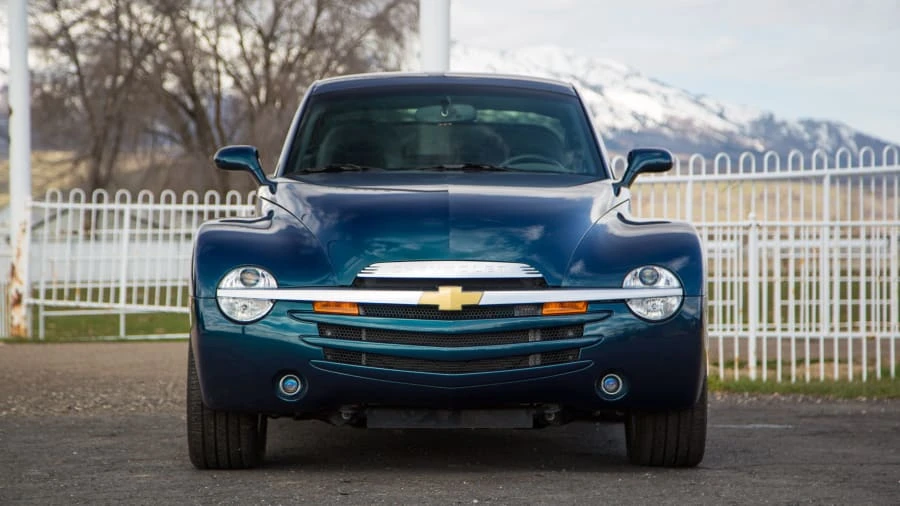 2005 Chevrolet SSR - Image 12 of 20