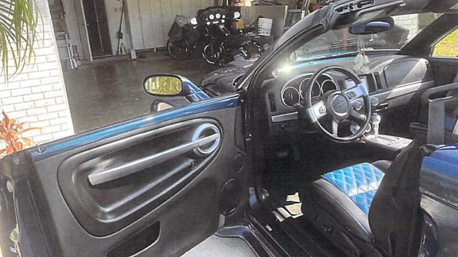 2005 Chevrolet SSR - Image 8 of 11