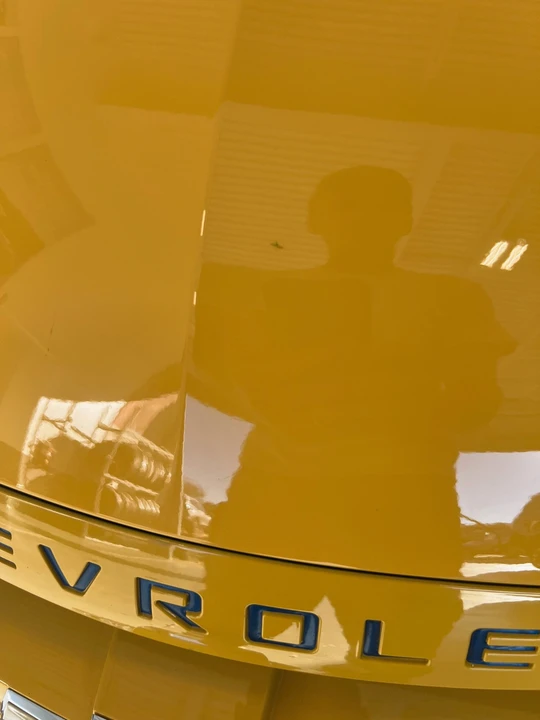 2005 Chevrolet SSR - Image 13 of 17
