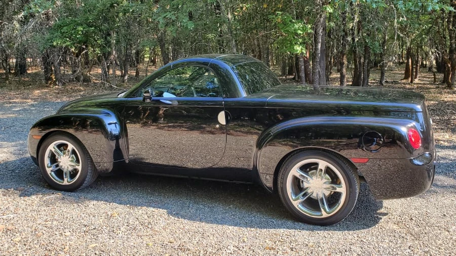 2005 Chevrolet SSR - Image 7 of 7