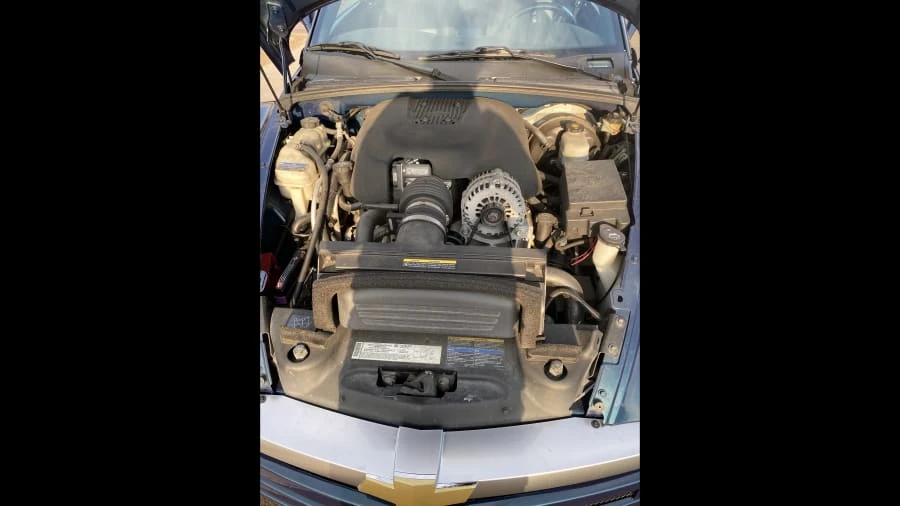 2005 Chevrolet SSR - Image 7 of 9
