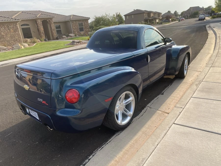 2005 Chevrolet SSR - Image 9 of 9