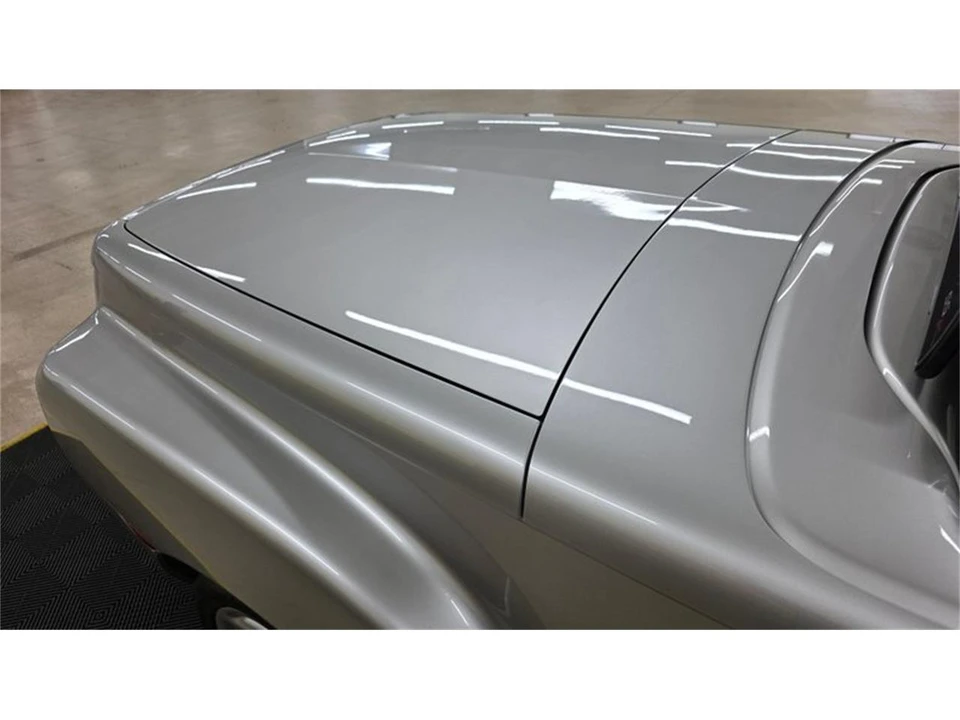 2005 Chevrolet SSR - Image 18 of 31