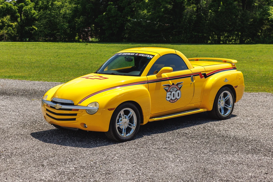 2005 Chevrolet SSR - Image 21 of 31