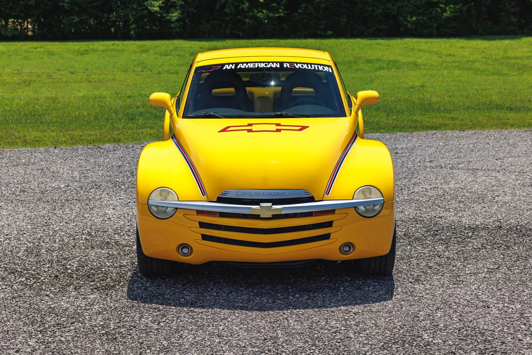 2005 Chevrolet SSR - Image 20 of 31
