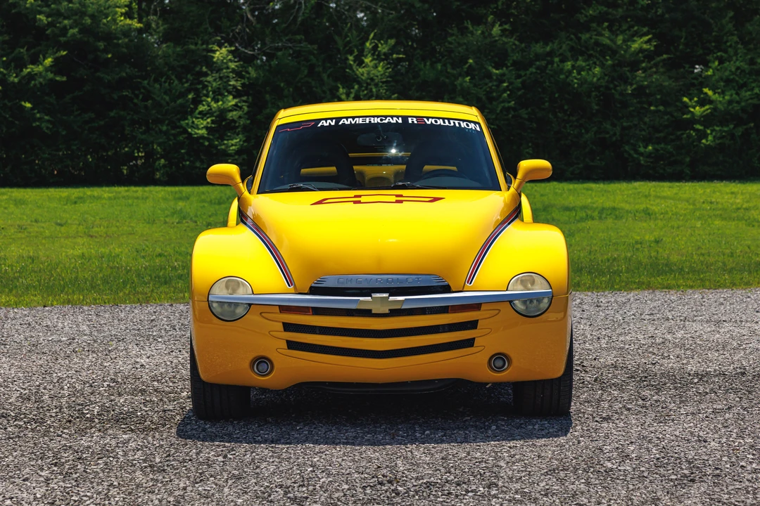 2005 Chevrolet SSR - Image 19 of 31