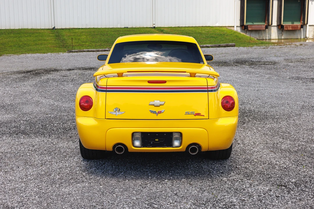 2005 Chevrolet SSR - Image 10 of 31