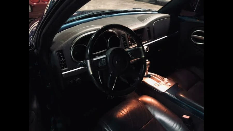 2005 Chevrolet SSR - Image 2 of 13