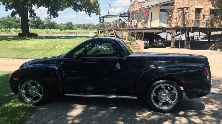 2005 Chevrolet SSR - Image 7 of 9