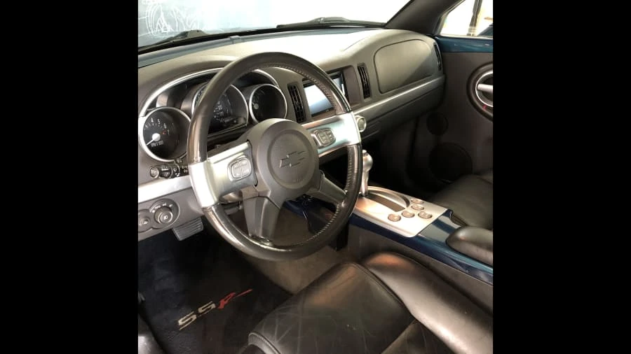 2005 Chevrolet SSR - Image 4 of 12