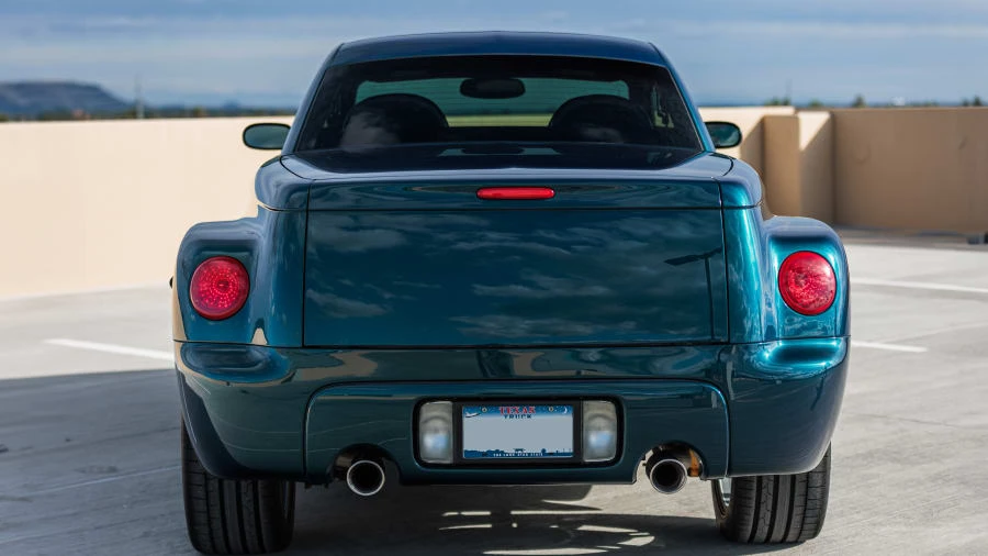 2005 Chevrolet SSR - Image 21 of 31