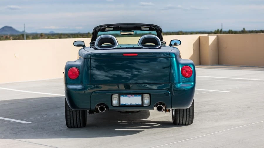 2005 Chevrolet SSR - Image 6 of 31