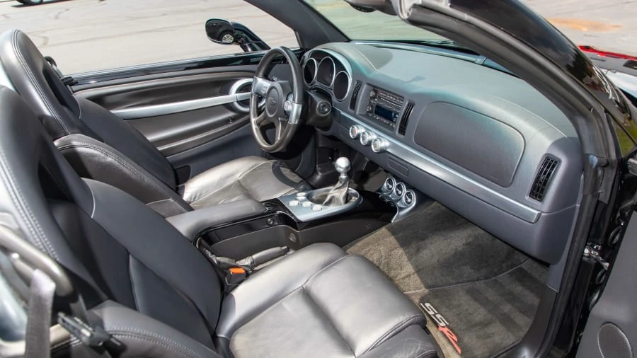 2005 Chevrolet SSR - Image 5 of 16