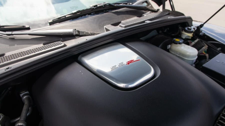 2005 Chevrolet SSR - Image 11 of 16