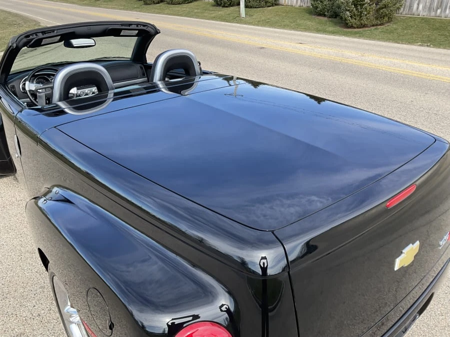 2005 Chevrolet SSR - Image 7 of 15