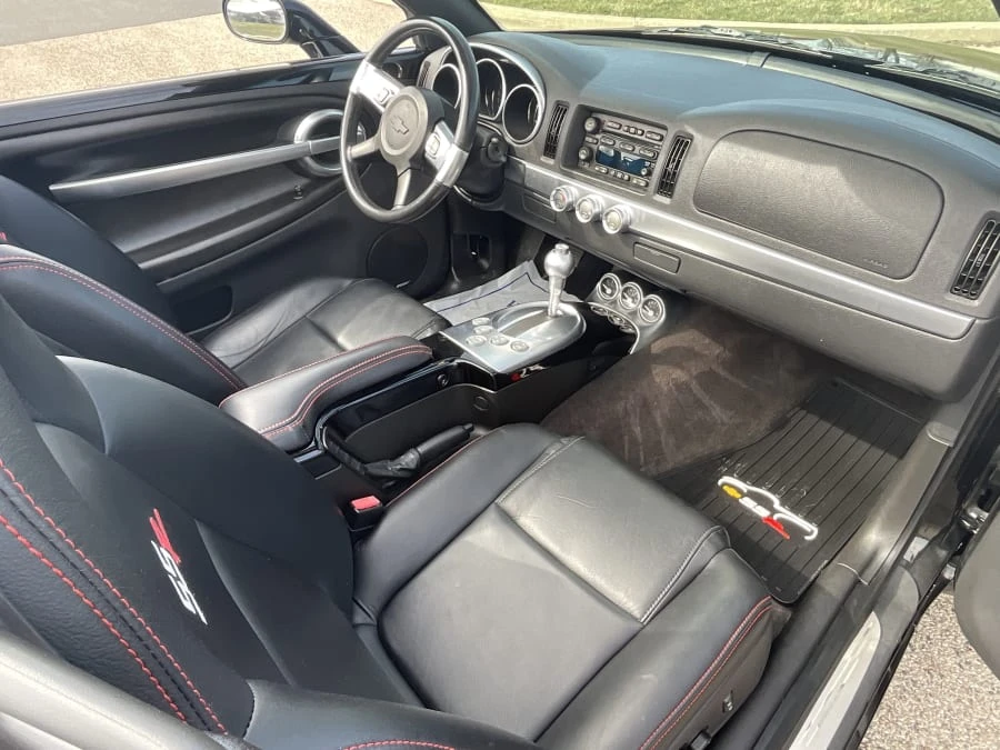 2005 Chevrolet SSR - Image 13 of 15