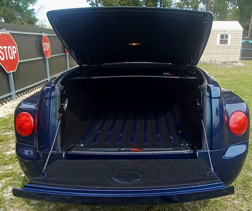2005 Chevrolet SSR - Image 15 of 21