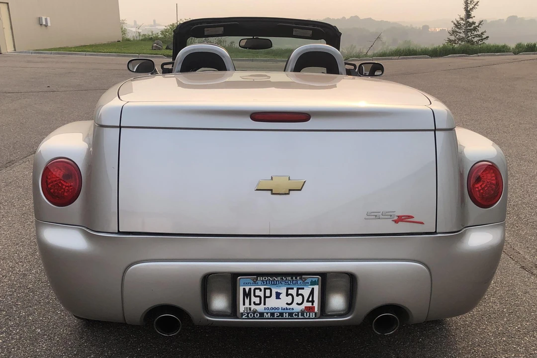 2005 Chevrolet SSR - Image 5 of 29