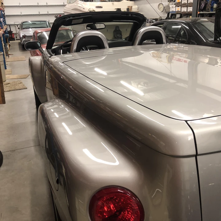 2005 Chevrolet SSR - Image 25 of 29