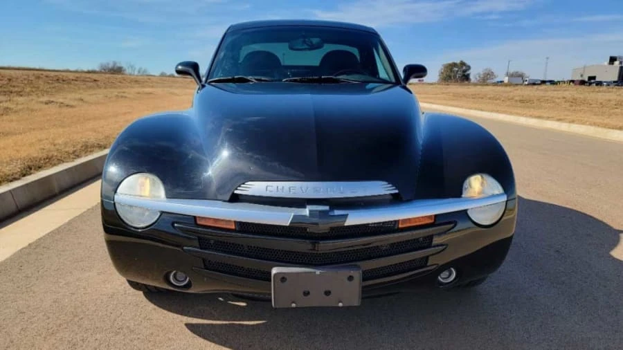 2005 Chevrolet SSR - Image 5 of 13