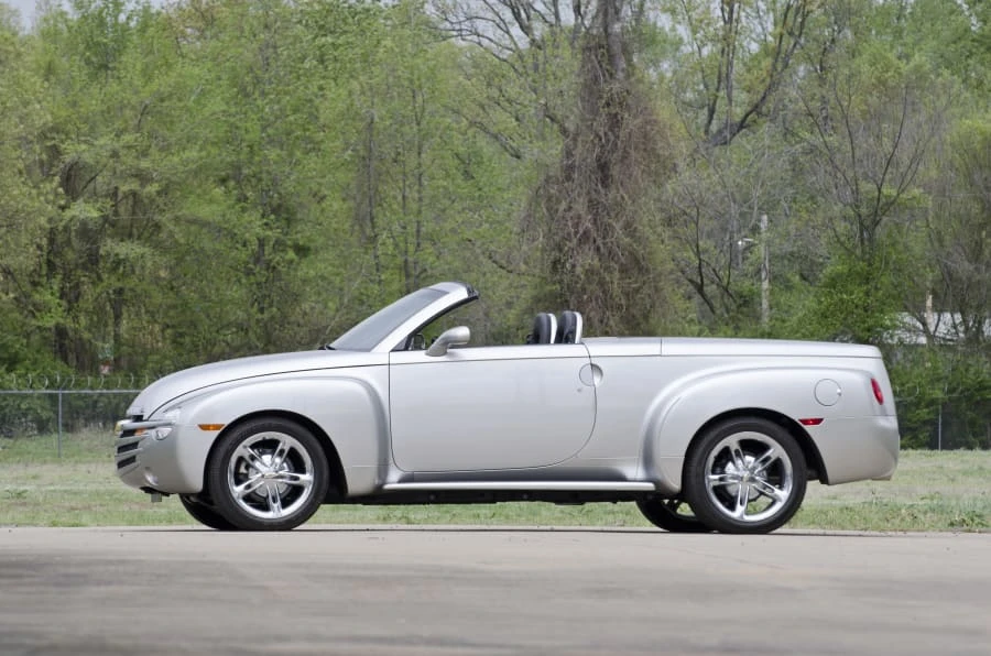 2005 Chevrolet SSR - Image 10 of 10