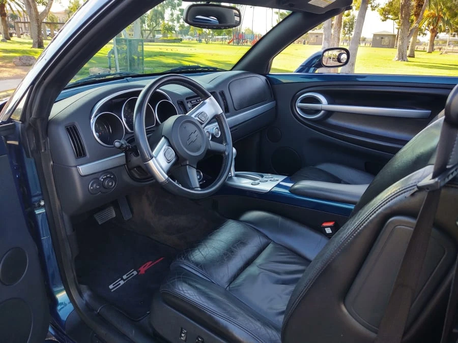 2005 Chevrolet SSR - Image 5 of 13