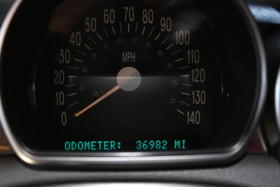 2005 Chevrolet SSR - Image 5 of 12
