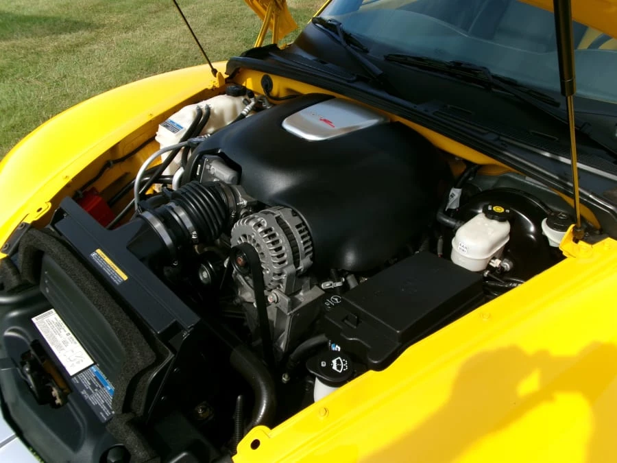 2005 Chevrolet SSR - Image 10 of 15