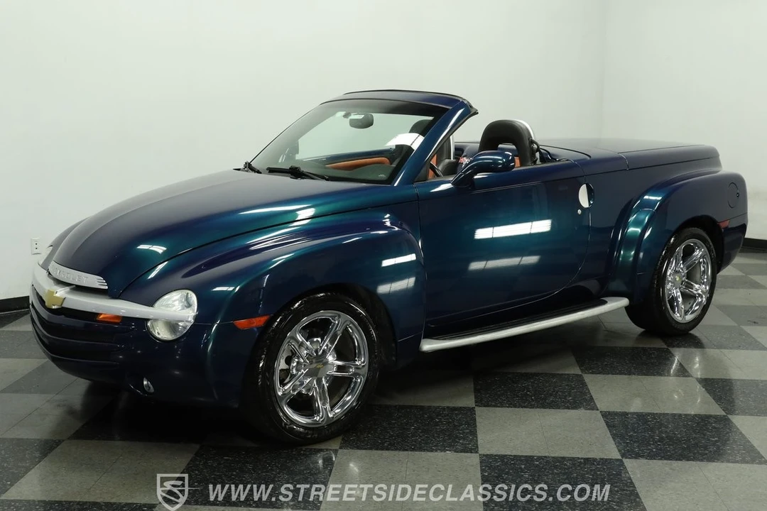 2005 Chevrolet SSR - Image 5 of 12
