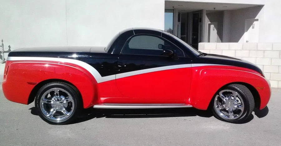 2005 Chevrolet SSR - Image 3 of 3