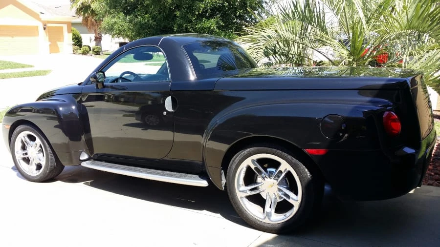 2005 Chevrolet SSR - Image 7 of 8