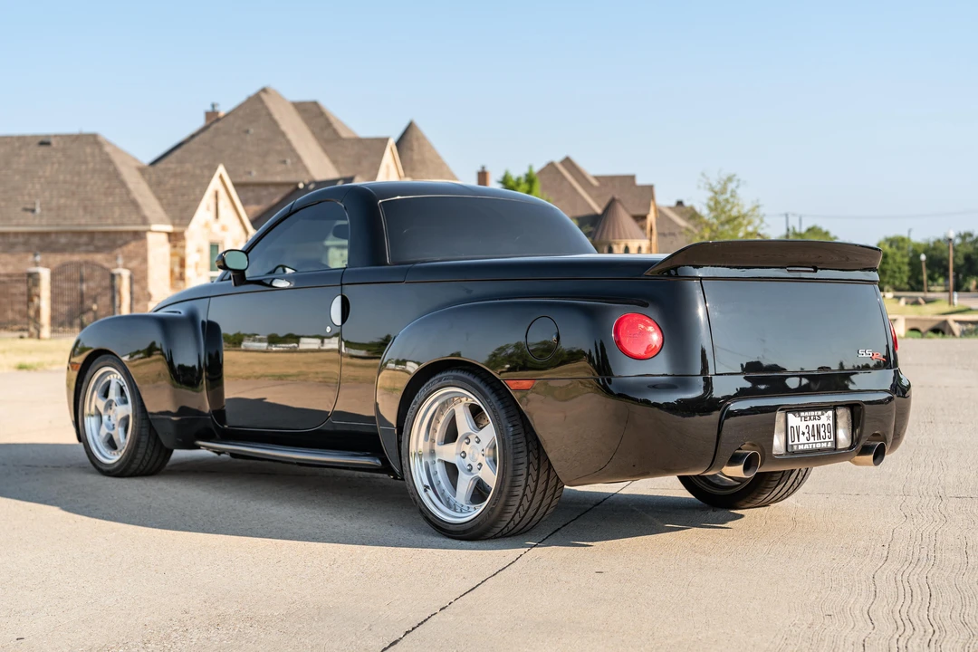2005 Chevrolet SSR - Image 14 of 31