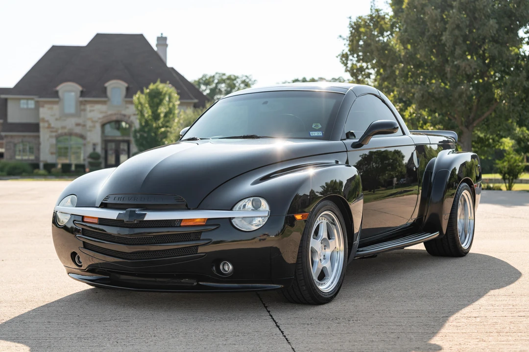 2005 Chevrolet SSR - Image 13 of 31