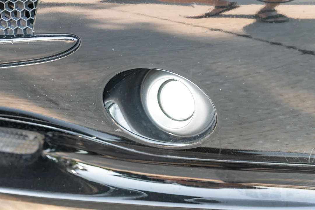 2005 Chevrolet SSR - Image 21 of 31