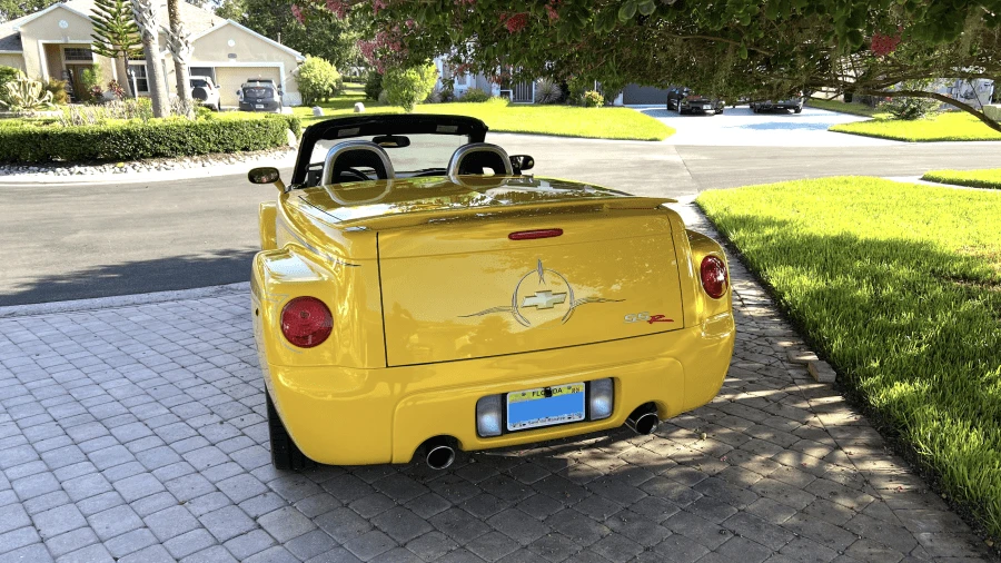 2005 Chevrolet SSR - Image 3 of 14