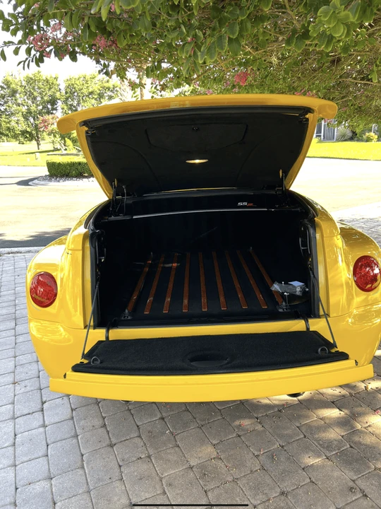 2005 Chevrolet SSR - Image 14 of 14