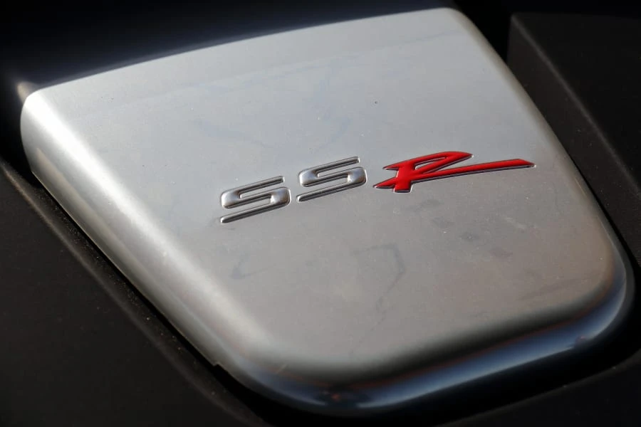 2005 Chevrolet SSR - Image 30 of 31