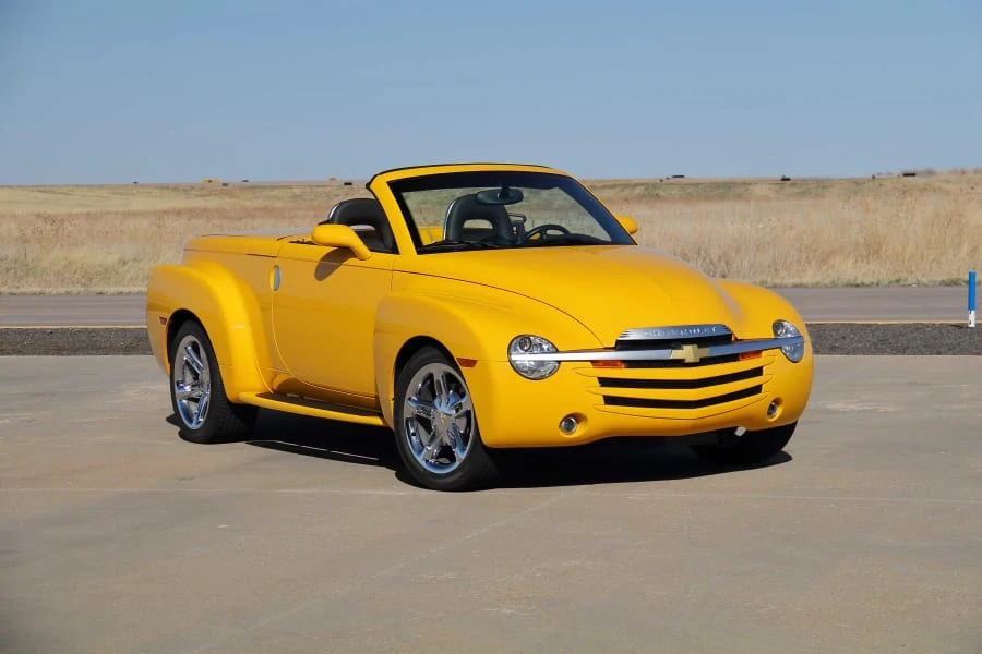 2005 Chevrolet SSR - Image 15 of 31