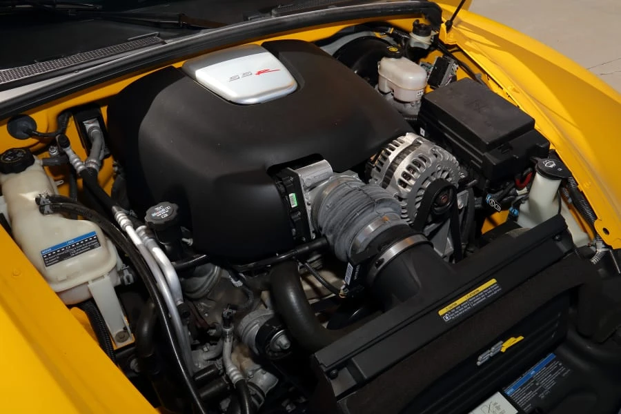 2005 Chevrolet SSR - Image 28 of 31