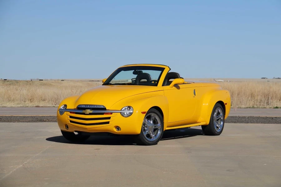 2005 Chevrolet SSR - Image 9 of 31