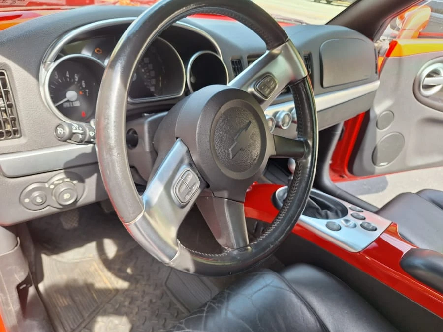 2005 Chevrolet SSR - Image 7 of 15