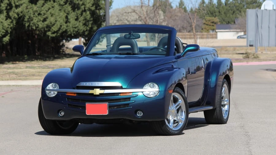 2005 Chevrolet SSR - Image 7 of 31