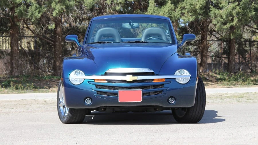 2005 Chevrolet SSR - Image 4 of 31