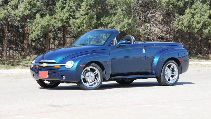 2005 Chevrolet SSR - Image 19 of 31