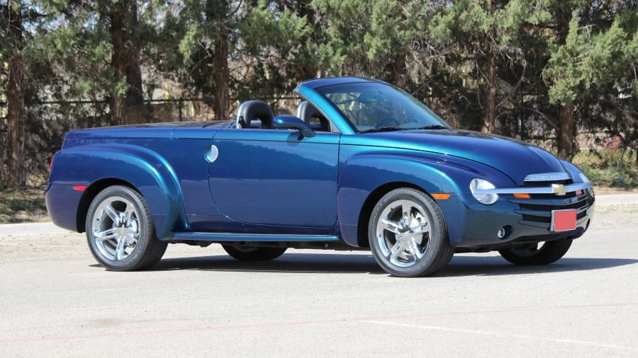 2005 Chevrolet SSR - Image 25 of 31