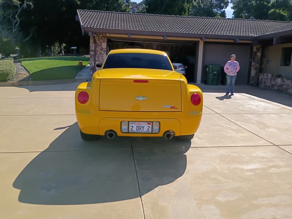 2005 Chevrolet SSR - Image 5 of 22