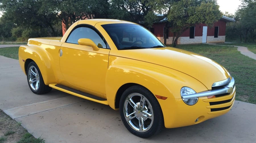 2005 Chevrolet SSR - Image 6 of 6