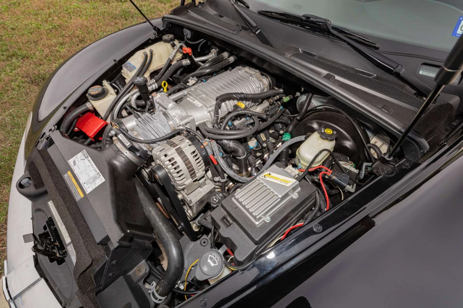 2005 Chevrolet SSR - Image 27 of 29