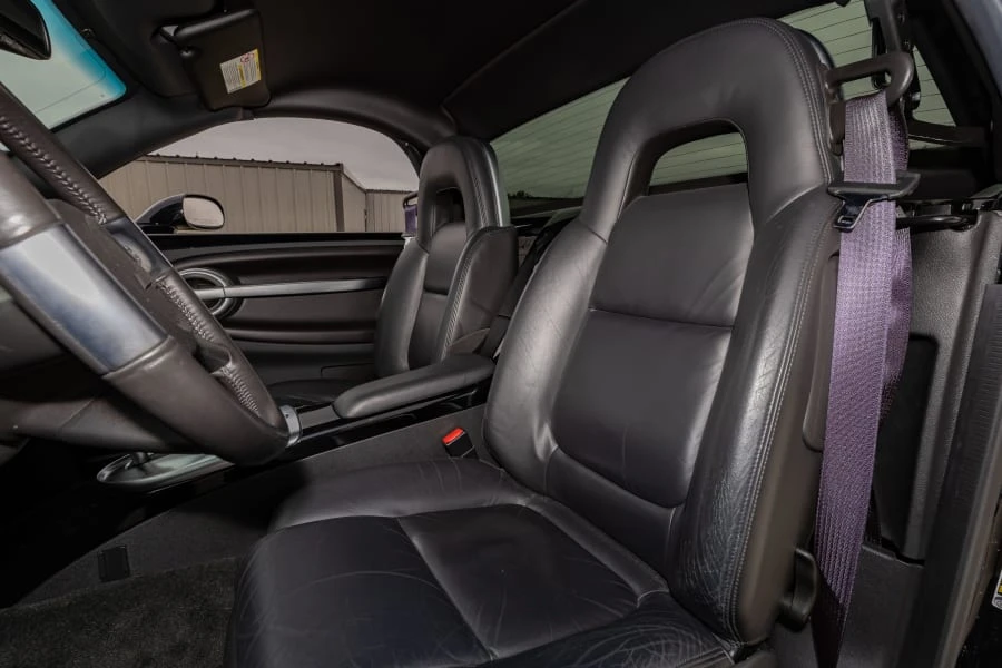 2005 Chevrolet SSR - Image 18 of 29