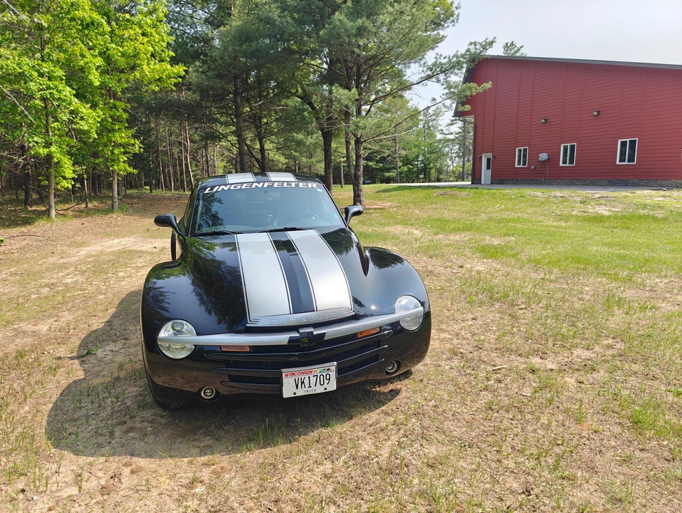 2005 Chevrolet SSR - Image 6 of 31